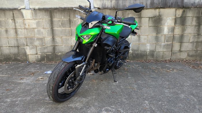2026 Kawasaki Z900 SUPERNAKED Green
