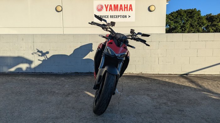 2023 DUCATI STREETFIGHTER V2 Red