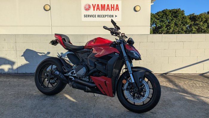 2023 DUCATI STREETFIGHTER V2 Red