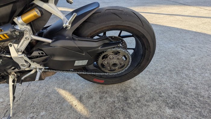 2023 DUCATI STREETFIGHTER V2 Red