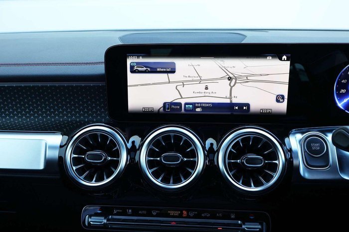 2025 Mercedes-Benz EQB 250+