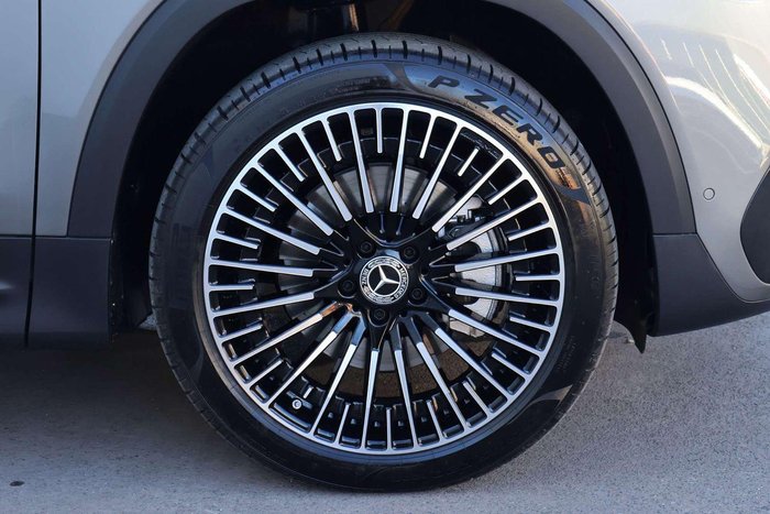 2025 Mercedes-Benz EQB 250+