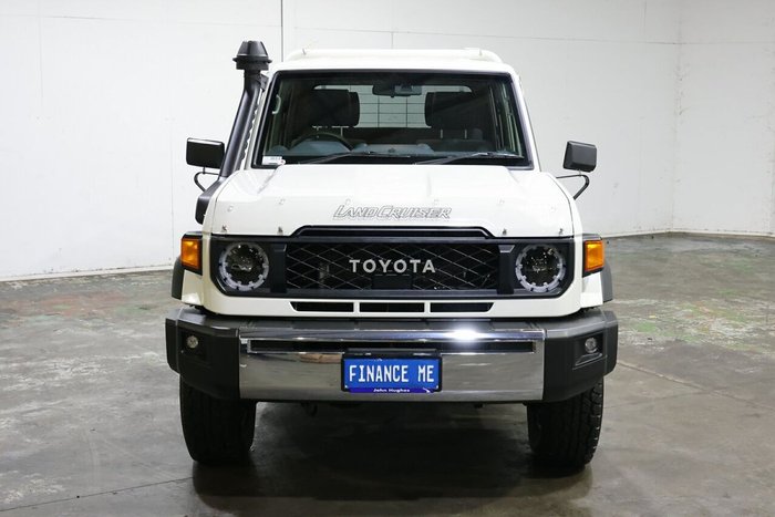 2025 Toyota Landcruiser GXL