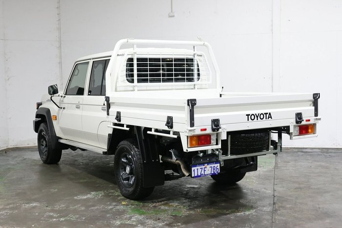 2025 Toyota Landcruiser GXL