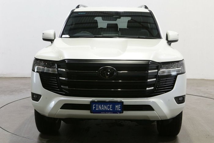 2025 Toyota Landcruiser GXL