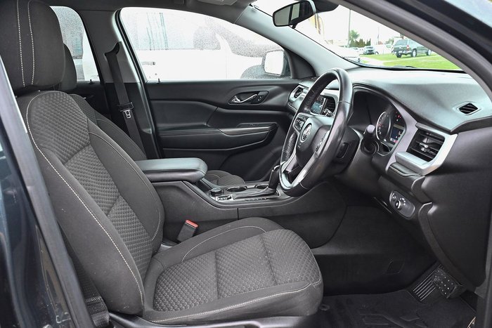 2018 Holden Acadia LT
