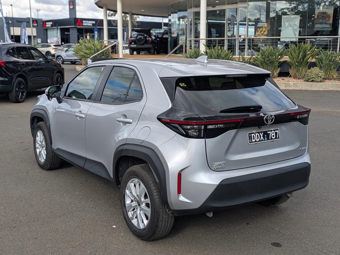 2024 Toyota Yaris Cross GX