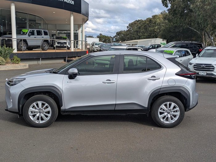 2024 Toyota Yaris Cross GX