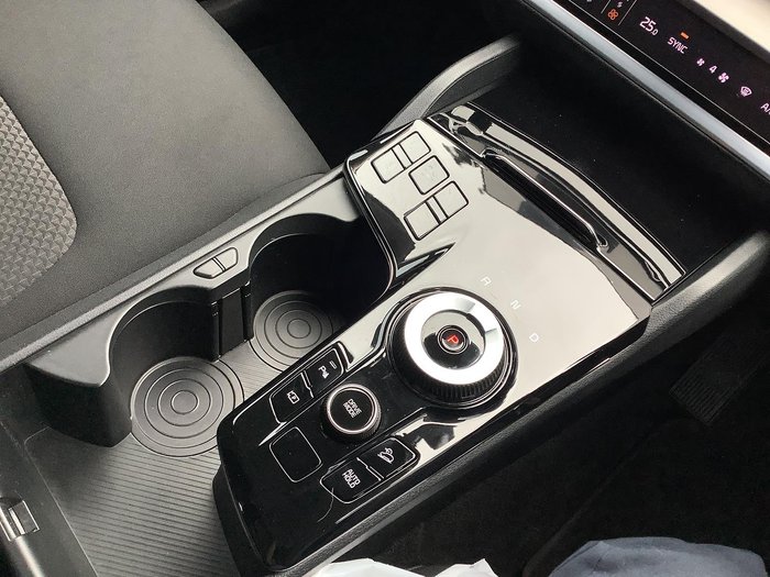 2023 Kia Sportage HEV SX