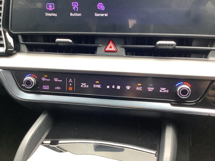 2023 Kia Sportage HEV SX