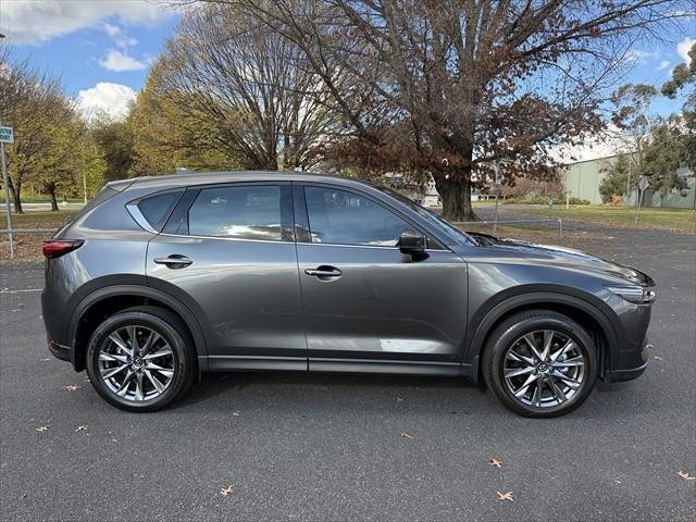 2020 Mazda CX-5 Akera