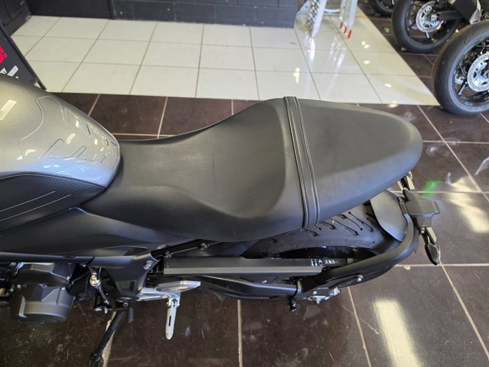 2022 Triumph TRIDENT 660 Grey