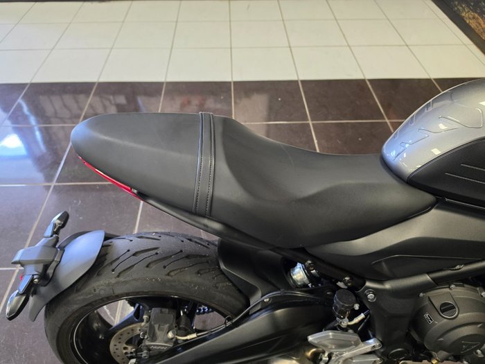 2022 Triumph TRIDENT 660 Grey