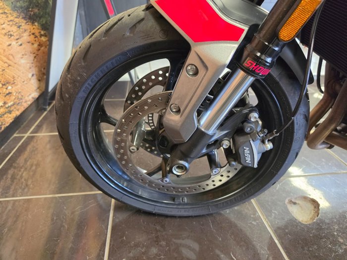 2022 Triumph TRIDENT 660 Grey