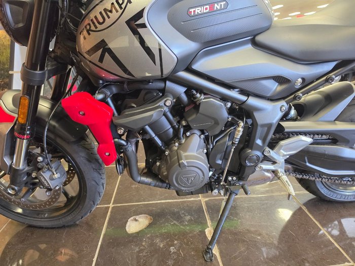 2022 Triumph TRIDENT 660 Grey