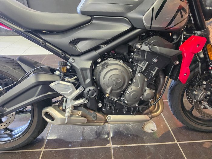 2022 Triumph TRIDENT 660 Grey