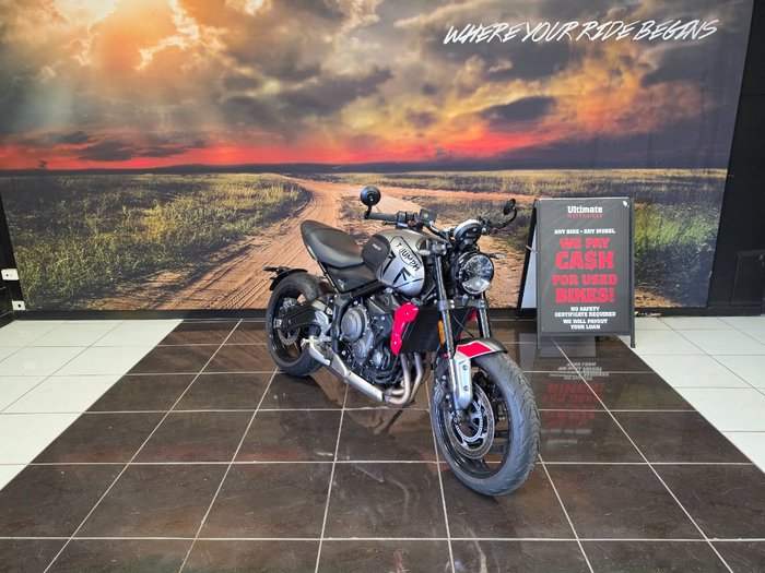 2022 Triumph TRIDENT 660 Grey
