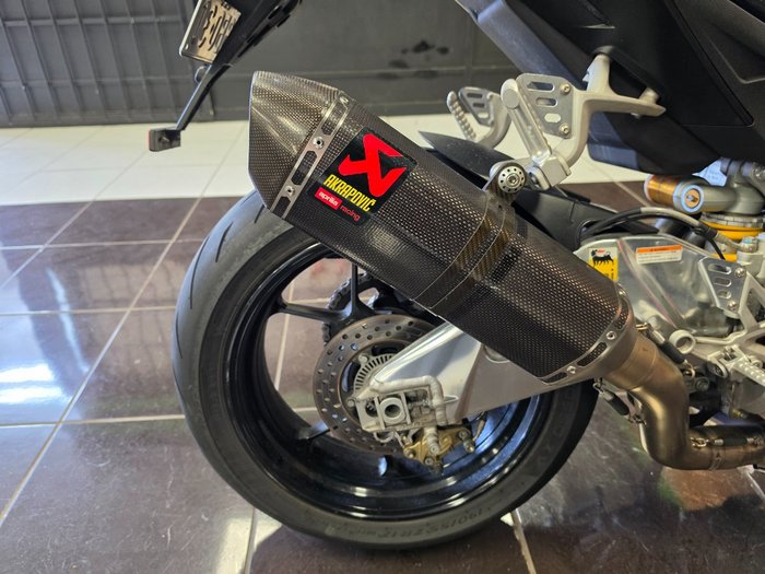 2012 APRILIA RSV4 FACTORY SILVER