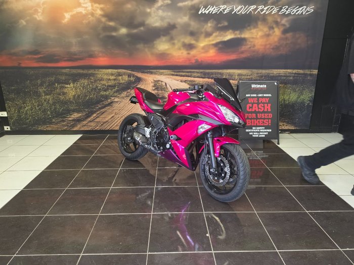 2017 Kawasaki NINJA 650L WHITE
