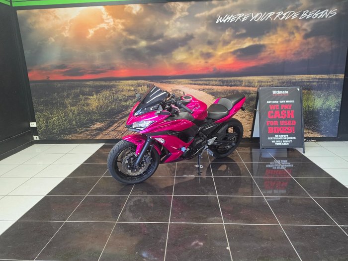 2017 Kawasaki NINJA 650L WHITE