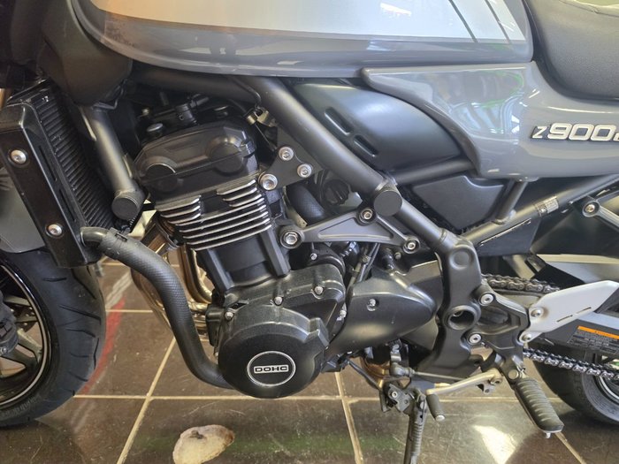 2018 Kawasaki Z900RS CAFE Grey