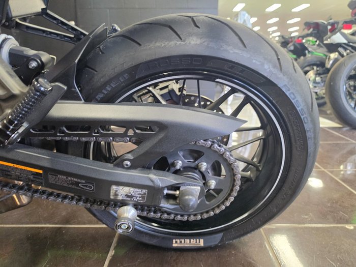 2018 Kawasaki Z900RS CAFE Grey
