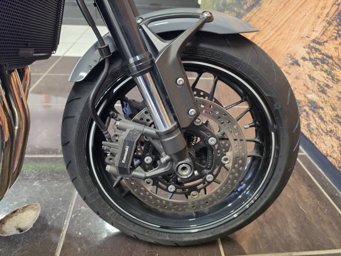 2018 Kawasaki Z900RS CAFE Grey