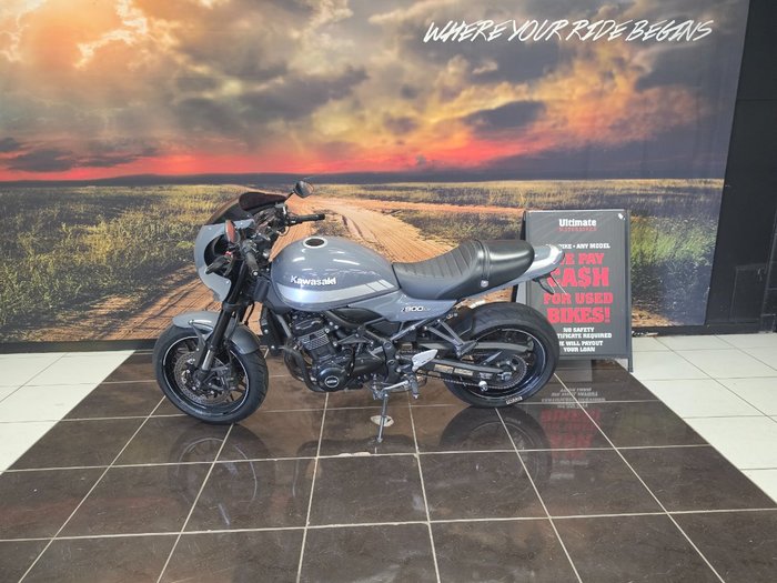 2018 Kawasaki Z900RS CAFE Grey