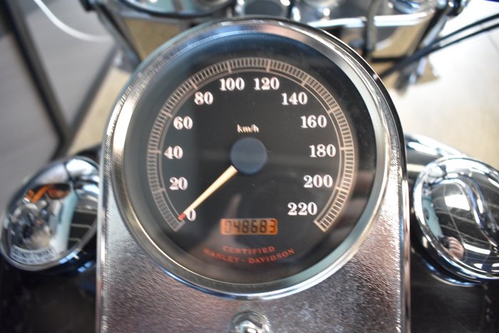 2001 HARLEY-DAVIDSON FLSTC HERITAGE SOFTAIL CLASSIC