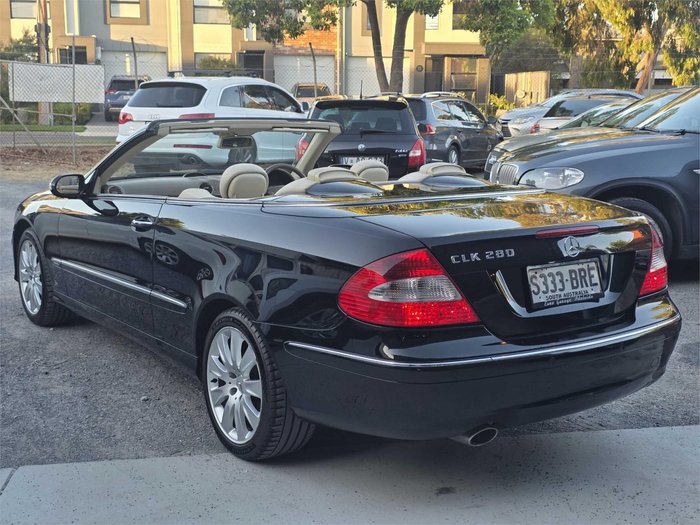 2007 Mercedes-Benz CLK-Class