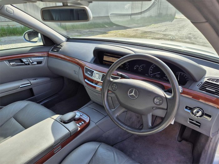 2006 Mercedes-Benz S-Class