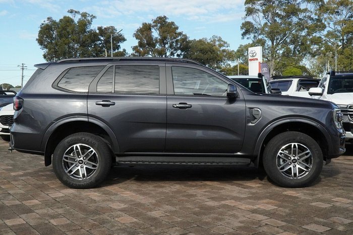 2025 Ford Everest Trend