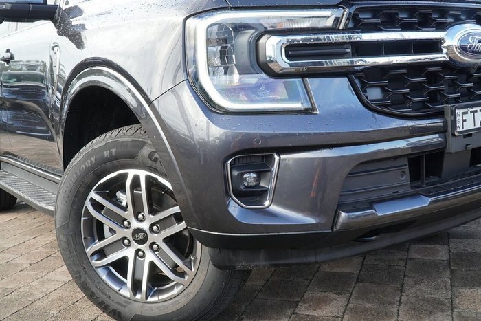 2025 Ford Everest Trend