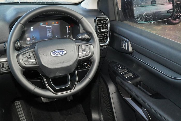 2025 Ford Everest Trend