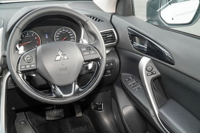 2020 Mitsubishi Eclipse Cross LS