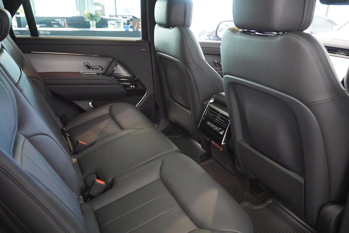 2025 Land Rover Range Rover Sport D300 Dynamic SE