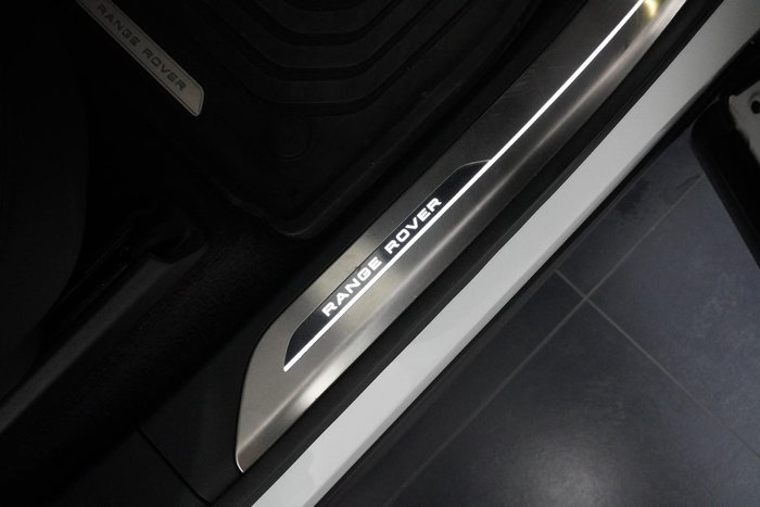 2025 Land Rover Range Rover Sport D300 Dynamic SE