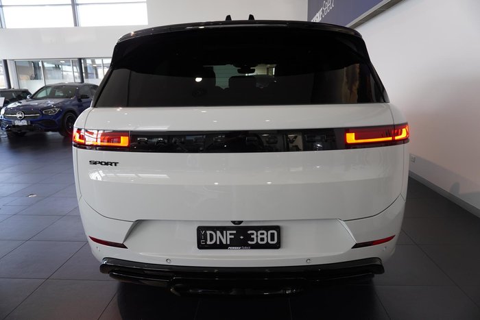 2025 Land Rover Range Rover Sport D300 Dynamic SE