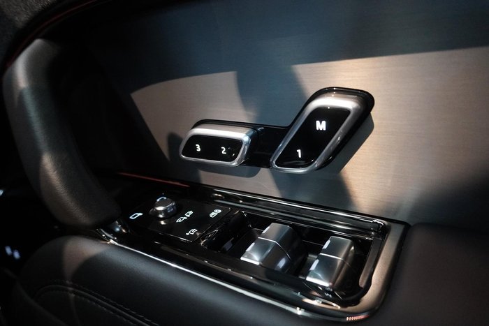 2025 Land Rover Range Rover Sport D300 Dynamic SE