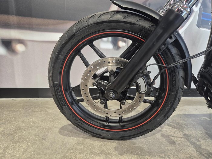 2015 Harley-Davidson Dyna Street Bob 103 (FXDB 103) Dyna Black