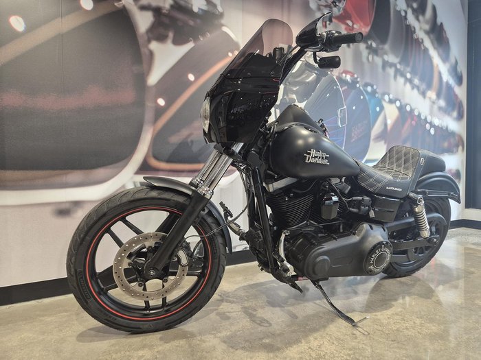 2015 Harley-Davidson Dyna Street Bob 103 (FXDB 103) Dyna Black