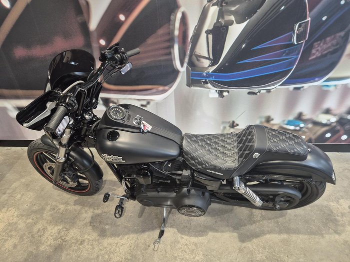2015 Harley-Davidson Dyna Street Bob 103 (FXDB 103) Dyna Black