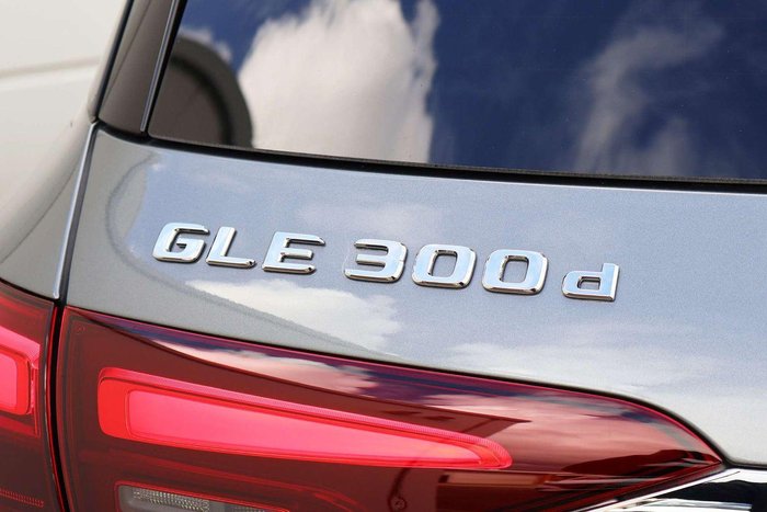 2025 Mercedes-Benz GLE-Class GLE300 d
