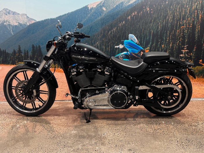 2018 Harley-Davidson Breakout 107 (FXBR)
