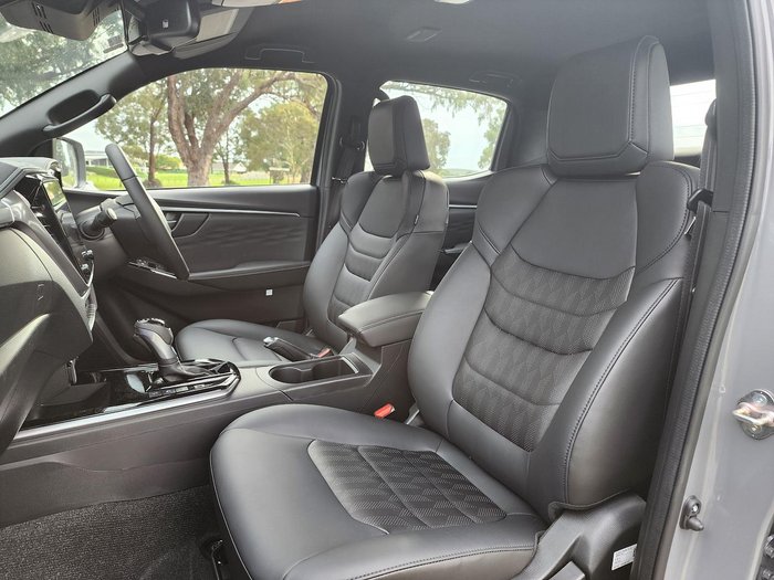 2025 Isuzu D-MAX LS-U+