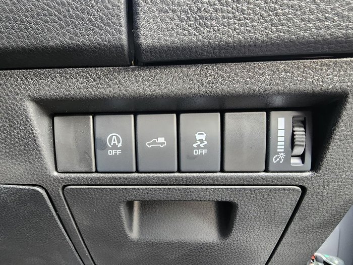 2025 Isuzu D-MAX LS-U+