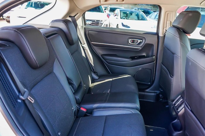 2024 Honda HR-V e:HEV L