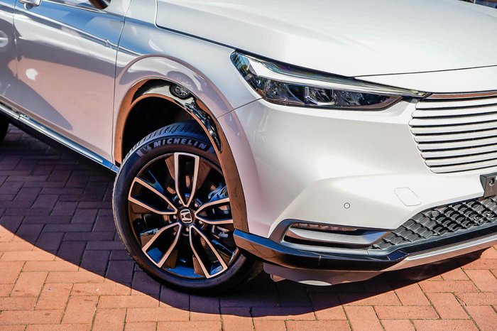 2024 Honda HR-V e:HEV L