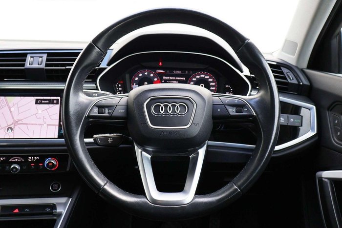 2023 Audi Q3 35 TFSI S line