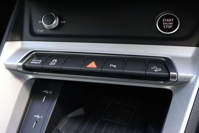 2023 Audi Q3 35 TFSI S line